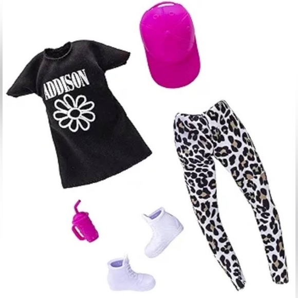 Addison Rae Doll Fashion Accessory Pack- Comfy, Clothing and Accessories - Picture 3 of 6